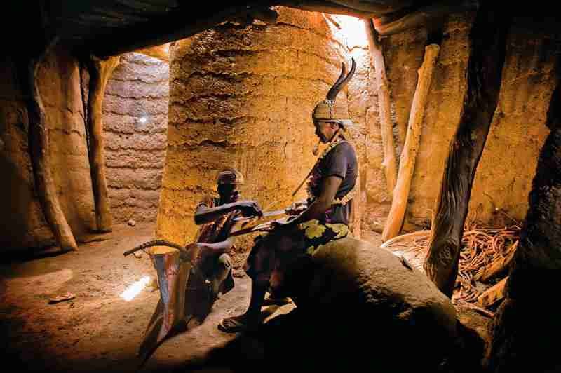 C:\Users\invitado1\Pictures\AFRICA Batammaribe Somba\53 tamberma conocer-tribu-sombas-xlsemanal-6.jpg