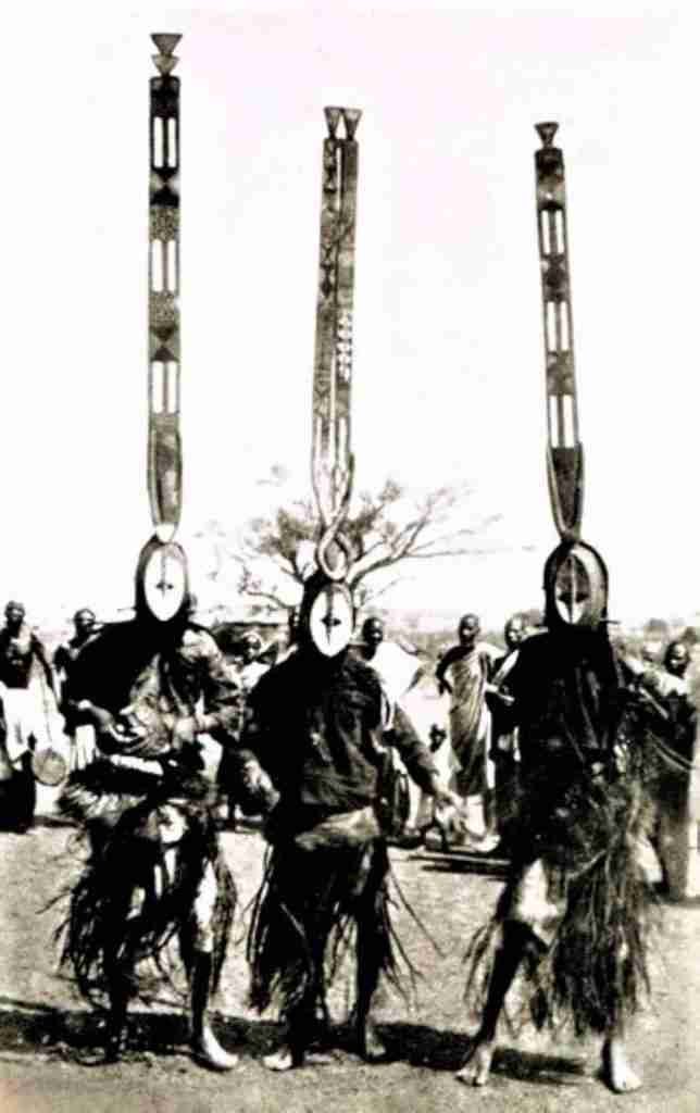 Máscaras tipo Burkina