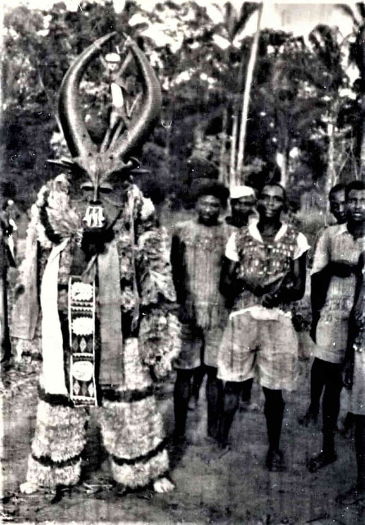 Agaba o Mgbedike en fotos de William Buller Fagg 1946