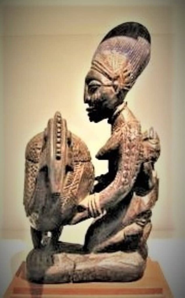 Shango en el arte Yoruba                                                                                                                       