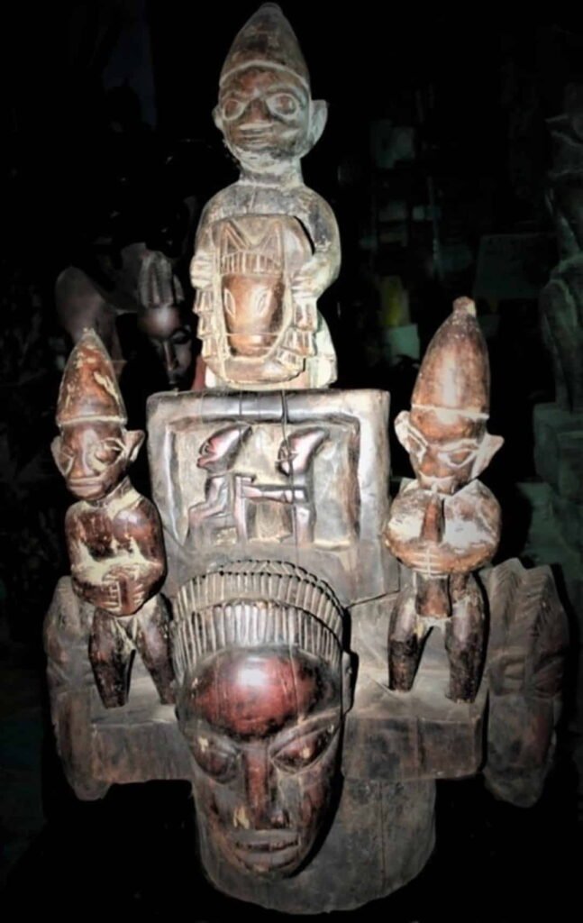 Tallas en madera en el arte Yoruba