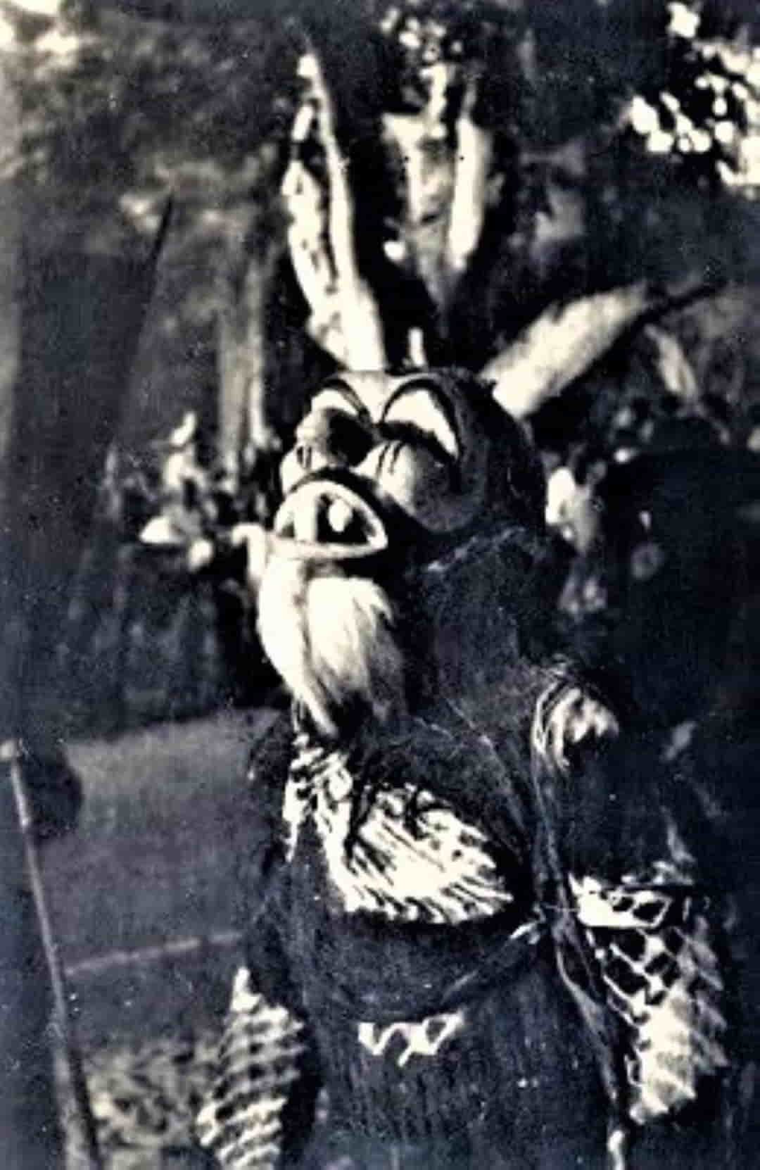 Ekwensu en un relato mítico Igbo