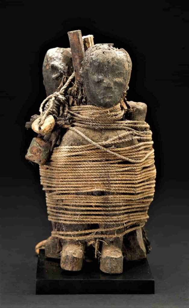 Fetiche Ewe de Vodu con clara influencia Fon