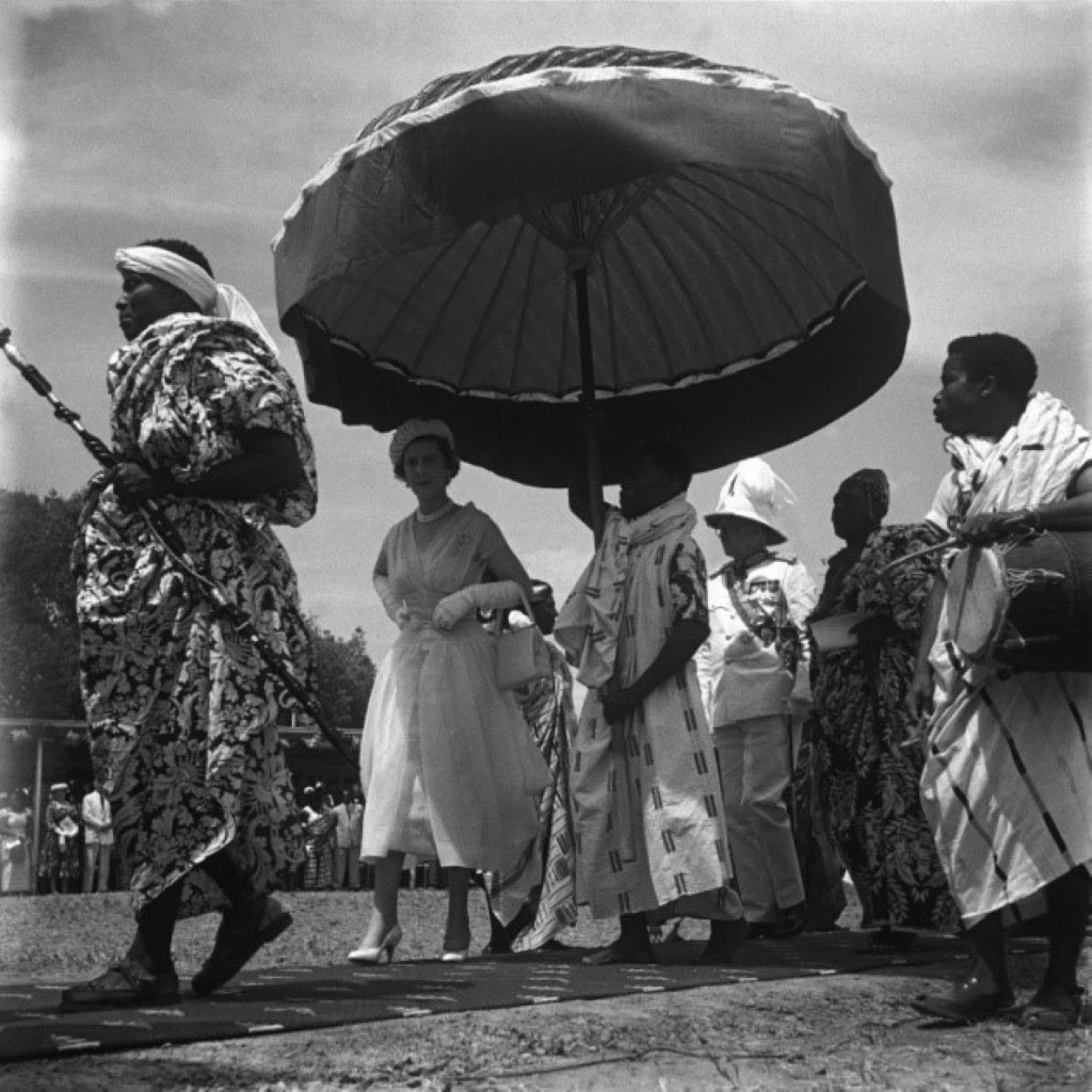 Isabel II en Kumase